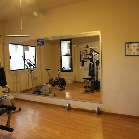 American Inn Hotel & Suites Parral Екстериор снимка